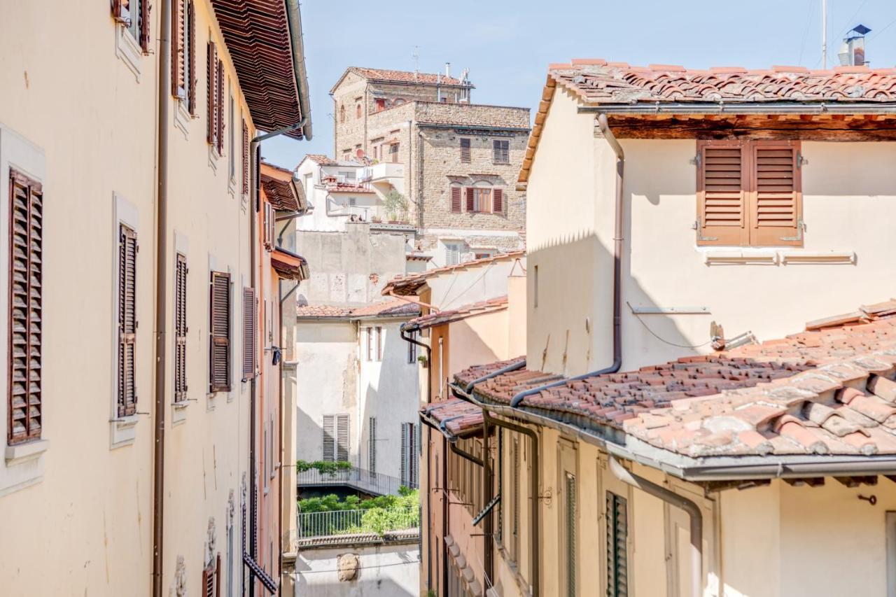 Piazza Santa Croce Design Apartment With Balcony フィレンツェ エクステリア 写真